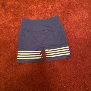 Women's Like NEW Agroste Blue Workout Shorts(L)(All of my clothing is $5/$10)